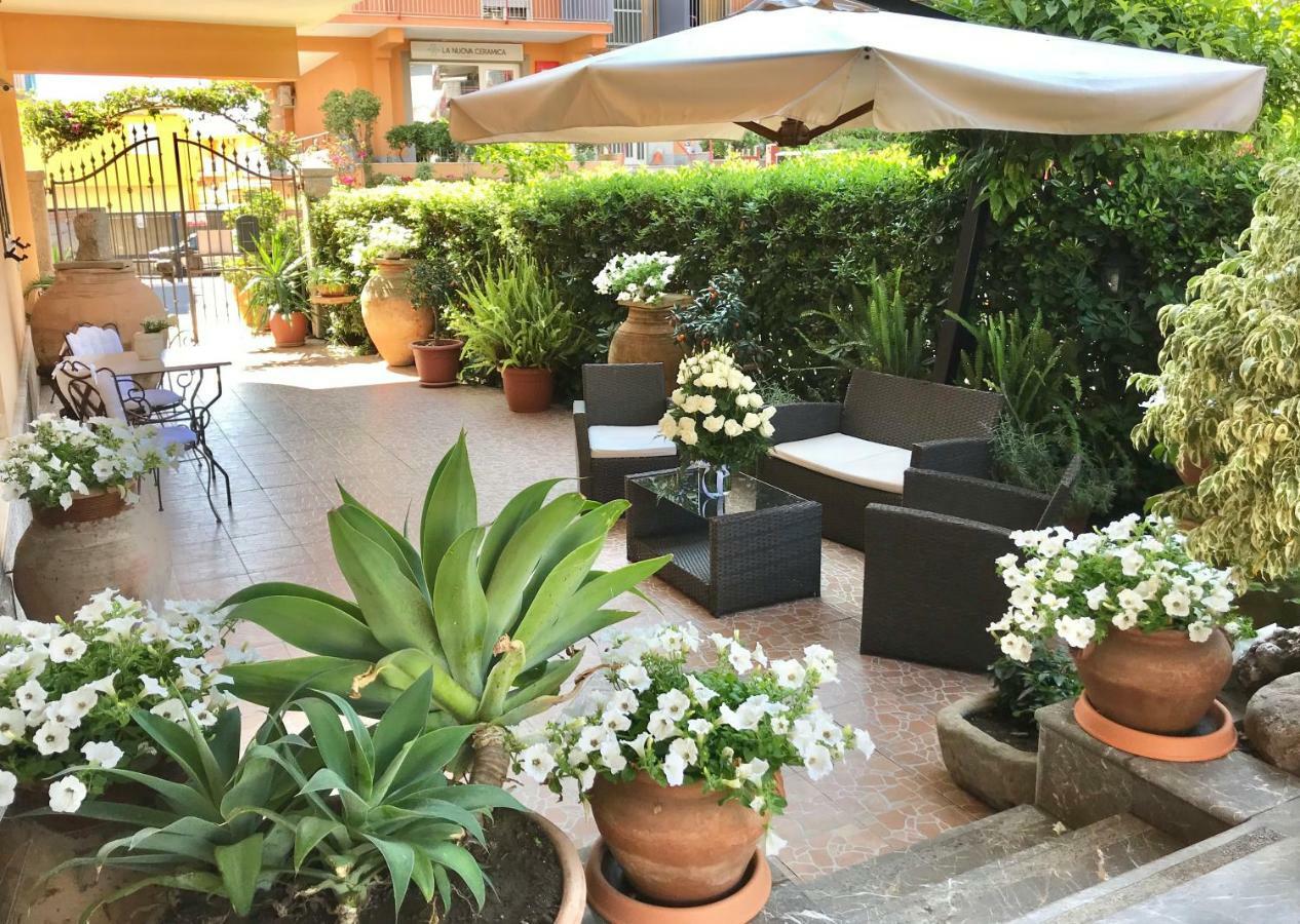 B&B Mareagro Santa Teresa Di Riva Exteriér fotografie